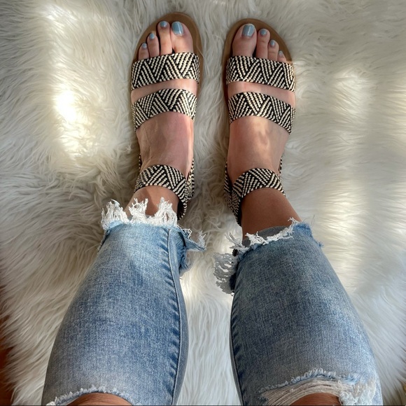 Aztec Tribal Woven Ankle Strap Sandals - Picture 12 of 16